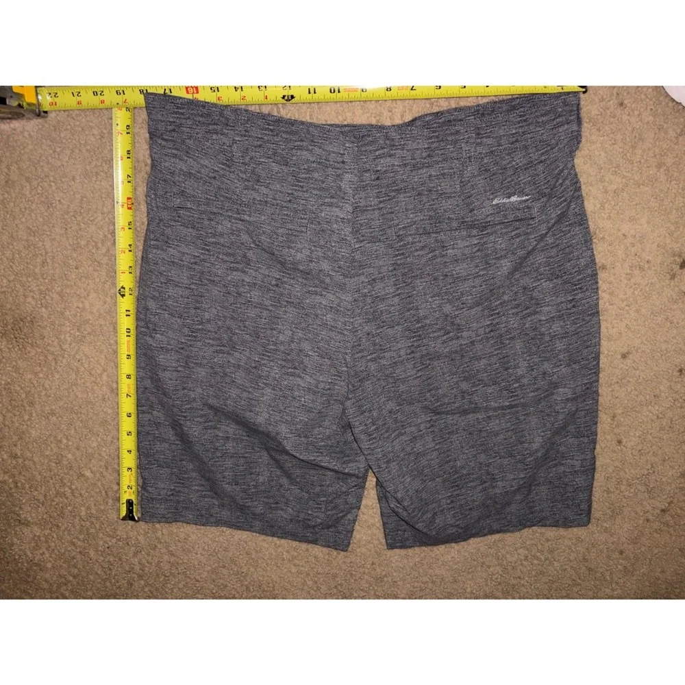 Eddie Bauer Travex Mens Gray Heather Performance Shorts Size 36 Stretch T49-46